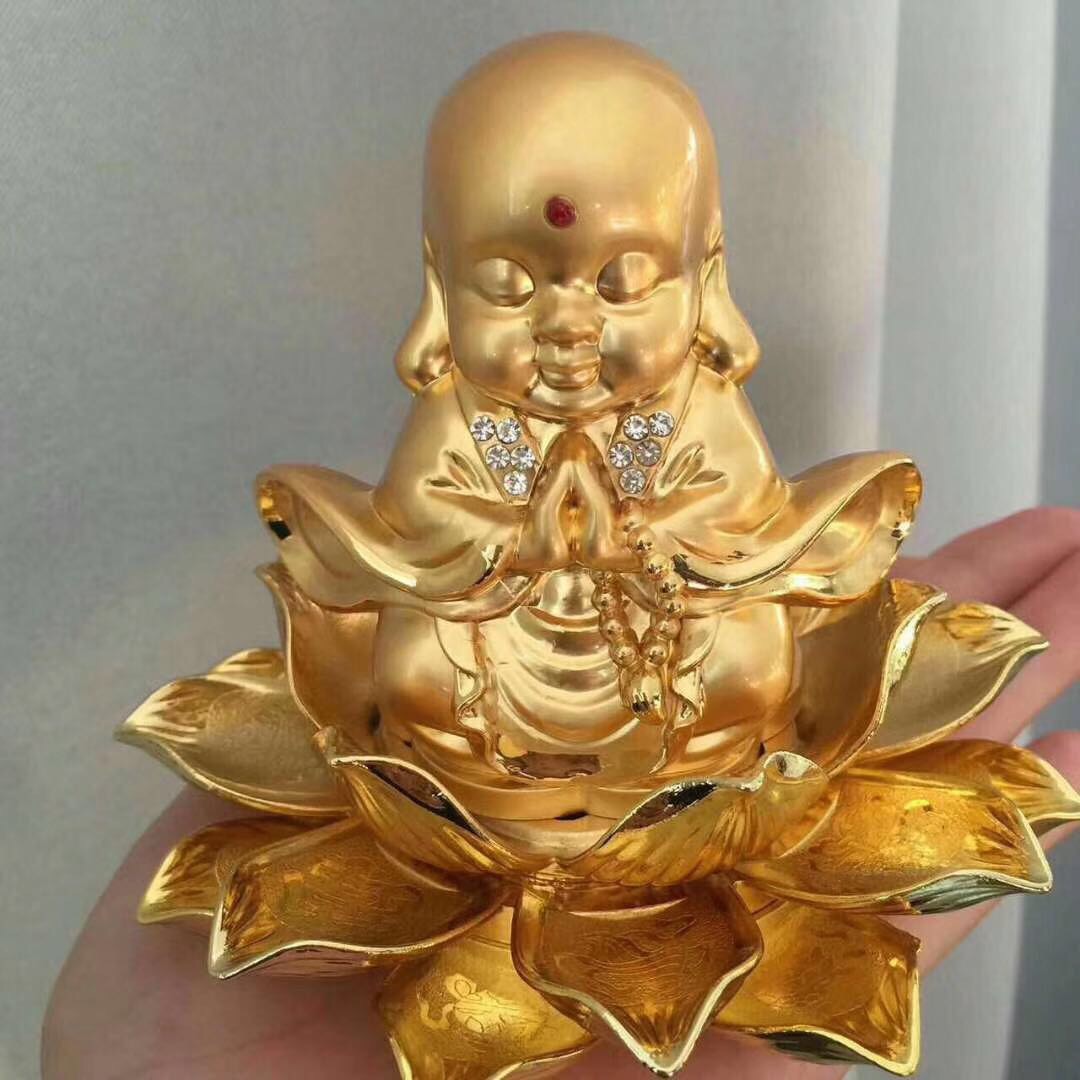 Car perfume alloy Guanyin Bodhisattva figurehead Double-sided Guanyin car decoration for safety car figurehead Maitreya Buddha details Picture