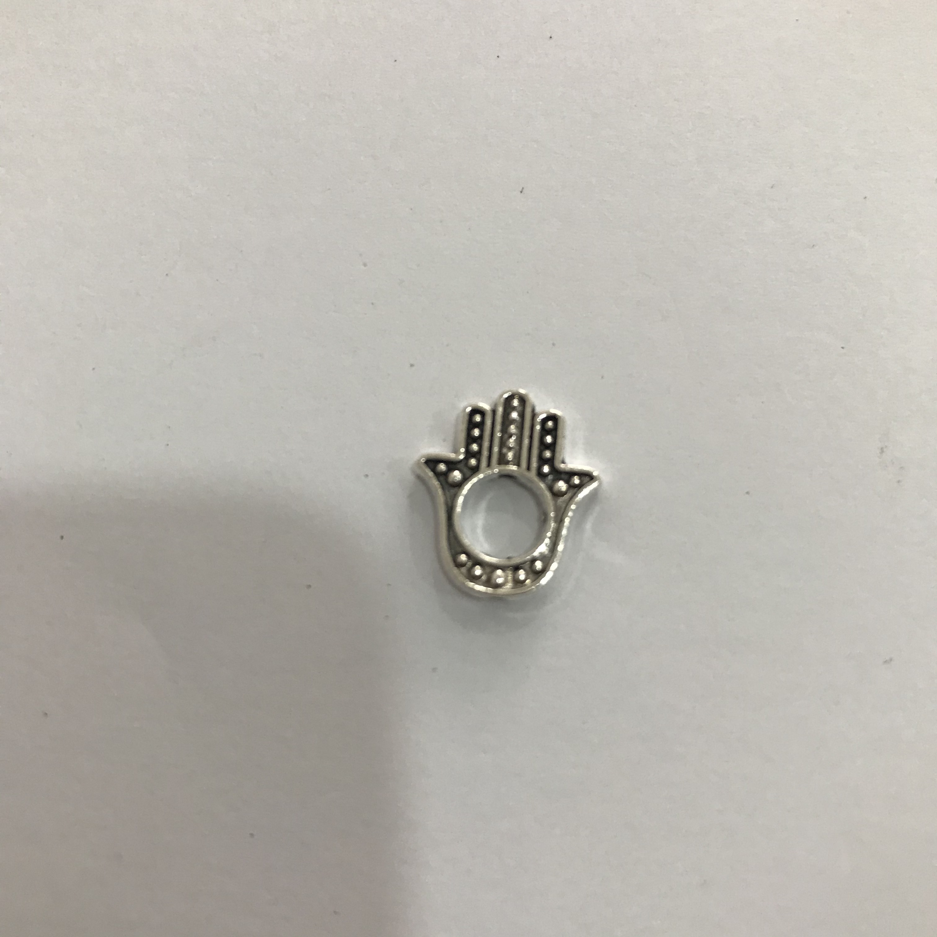 Antique silver DIY pendant accessory: Lucky Hand Large hole Bead 16x13mm palm 6235 details Picture