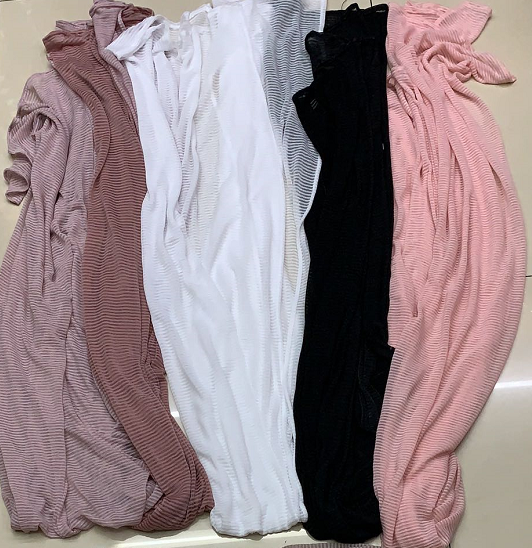 Women's Fashion Trends Are All About Matching The Muslim Striped Polyester Hem Scarf And Shawl