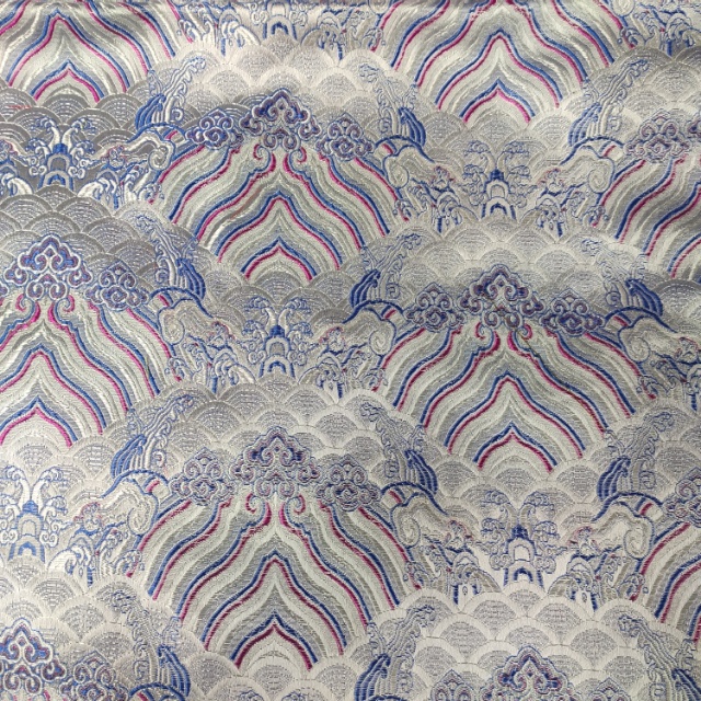 Xiangrui brocade fabric clothing decorative fabric is available in multiple colors and the price is negotiable