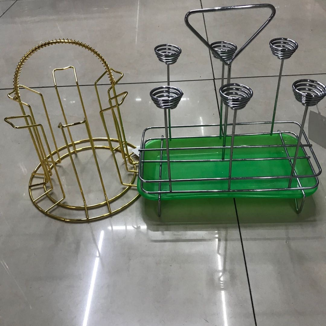 创意沥水杯架带托盘酒杯架倒挂杯架杯具收纳盒防尘水杯架子不锈钢