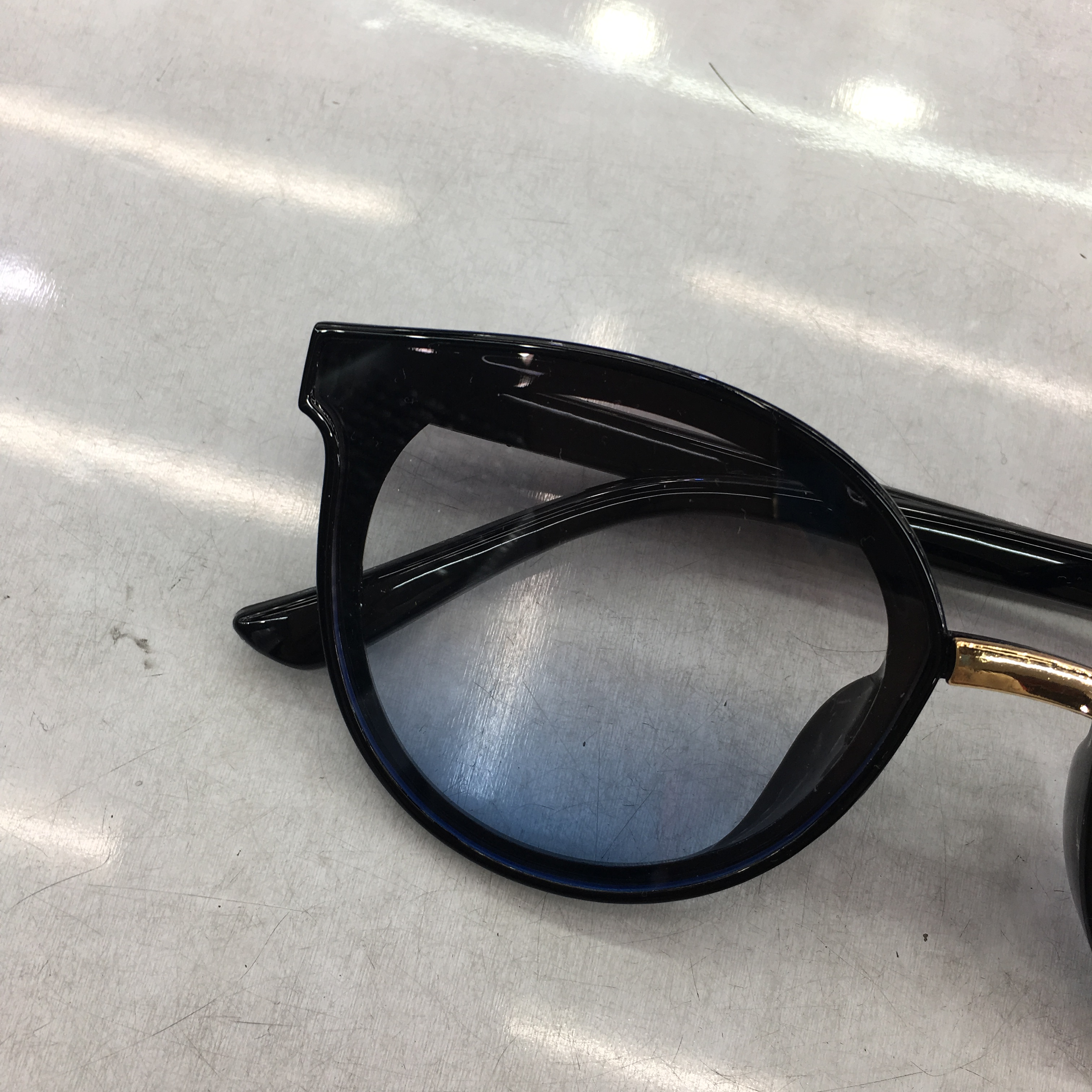 New Korean-style trendy UV-protective sunglasses for both men and women, fashionable round face eye protection glasses Specification image