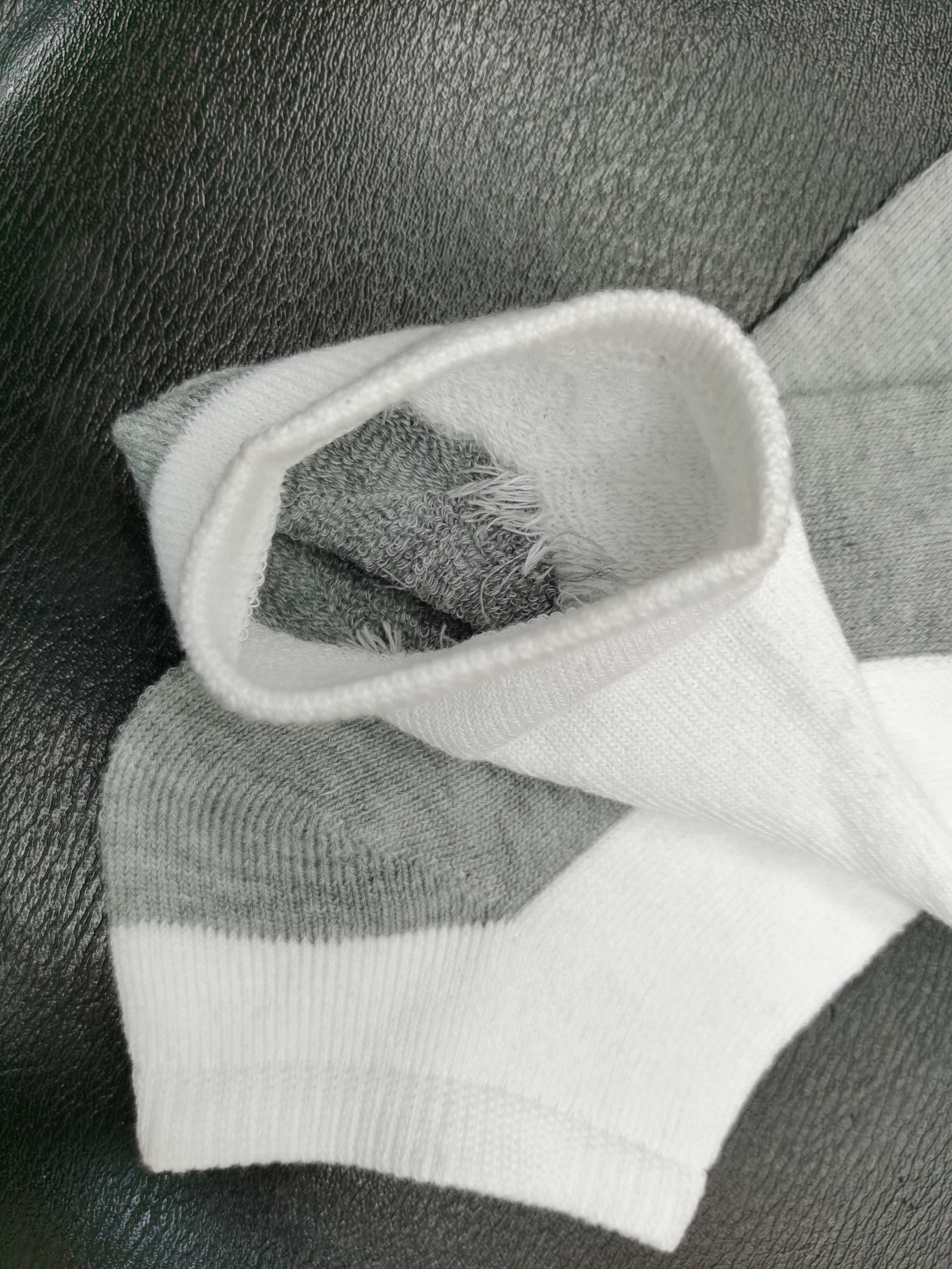 Foreign trade gray and white polyester-cotton comfortable tights, breathable men's boat socks Specification image