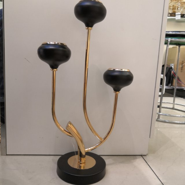 Exquisite three-seat irregular retro candlestick