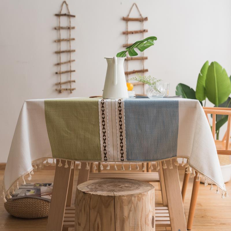 Field Story Tablecloth details Picture