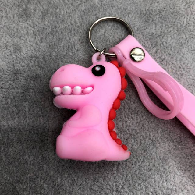 Creative keychain dolls, epoxy resin, trendy gadgets, crocodile snapping up pendants, bear fear, dragon claw new pendants are in high demand details Picture