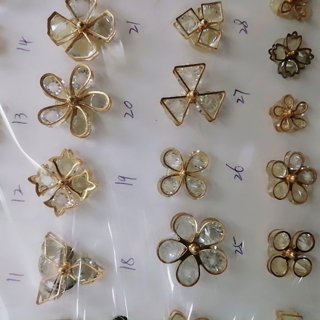 Acrylic DIY handcrafted diamond-encrusted plum blossom iron sheet earrings and stud accessories