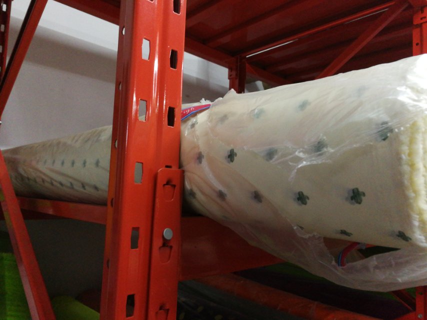 厂家直销热销新款斜纹印花面料箱包面料现货细节图