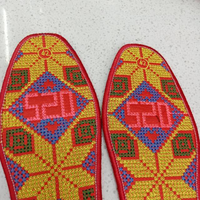 Cross-stitch insoles, self-embroidered semi-finished products, new style insoles, pure cotton with free shipping, embroidered insoles, pure cotton for men and women's wedding details Picture