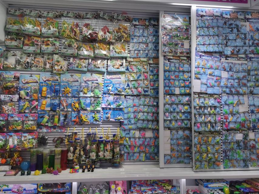 Yiwu Huacheng Toys Co., LTD describe pic - 2