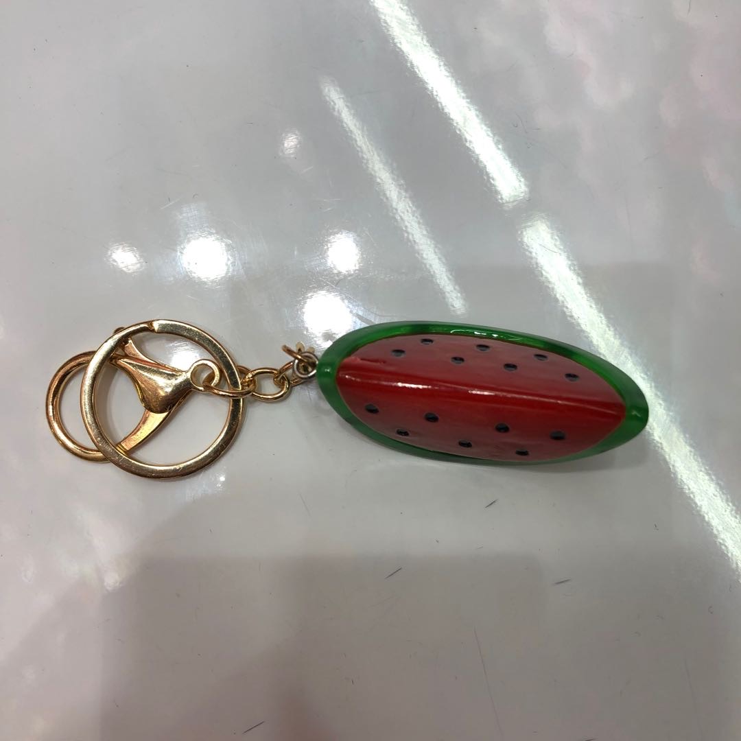 Manufacturers direct watermelon pendant cartoon key chain thumbnail