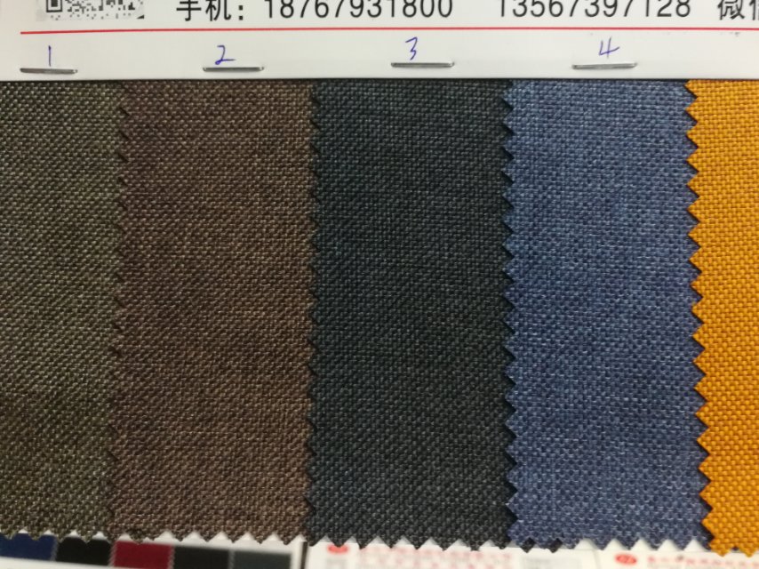 كمية كبيرة من قوالب الأحذية في المدرسة الثانوية الجاهزة في المدرسة الثانوية Specification image