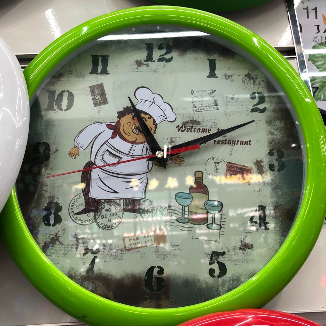 Home digital wall clock, retro European-style clock, simple and modern living room, round with colorful patterns, silent clock Specification image