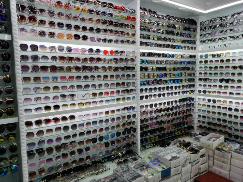 Yicheng Glasses, flat glasses, sunglasses, reading glasses, optical glasses describe pic - 1