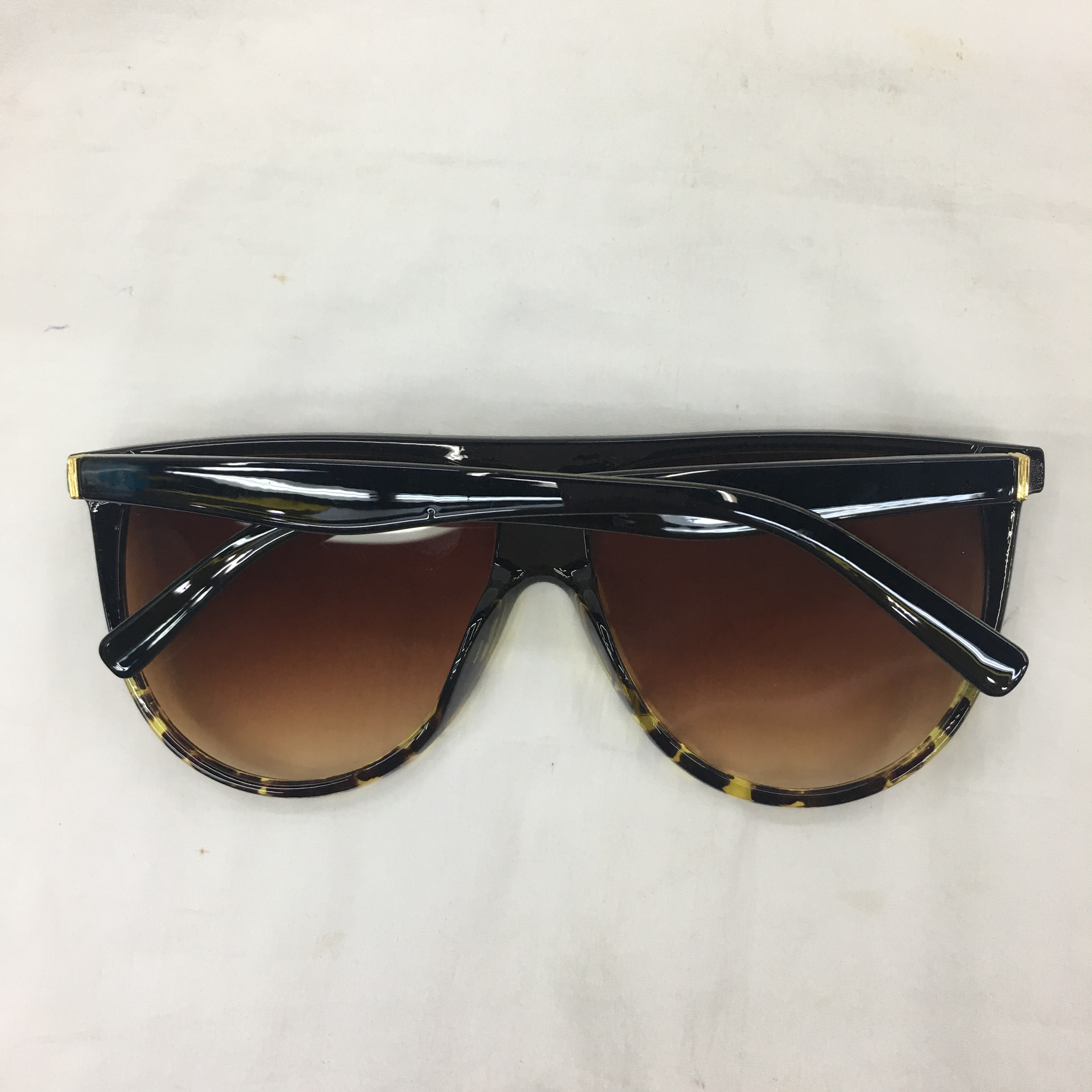 عدسات شمسية جديدة من نظارات شمسية مضادة للأشعة فوق البنفسجية، نظارات شمسية ذات وجه دائري Specification image