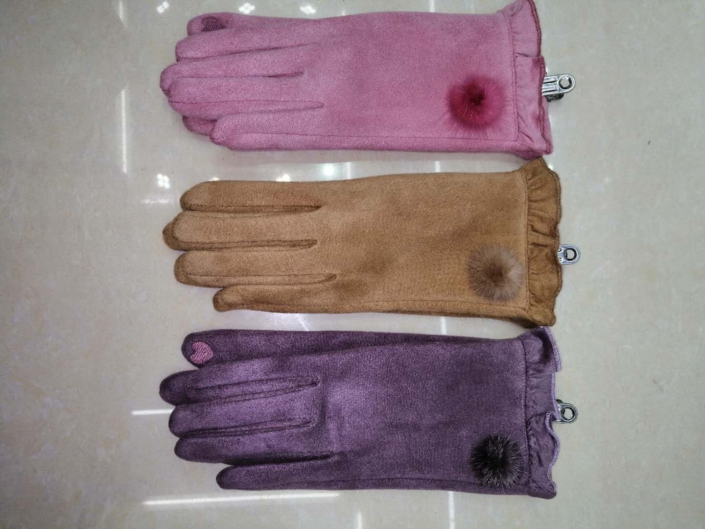 厂家直销新款女士触屏手套，防风防水防滑手套，冬季保暖手套产品图