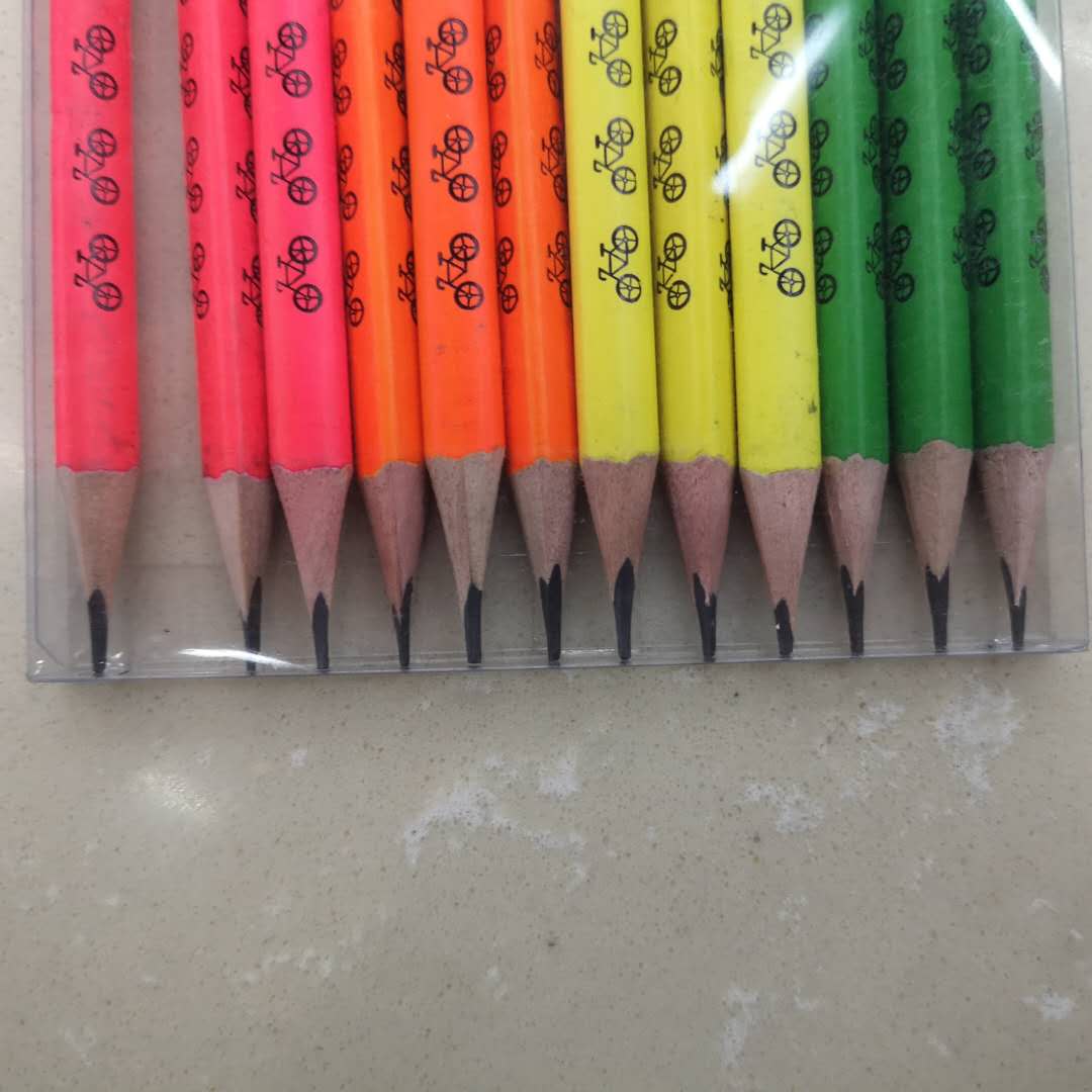 HB铅笔小学生儿童无毒2B铅笔批发考试涂卡专用2B铅笔幼儿园素描绘图画画2H铅笔文具用产品图