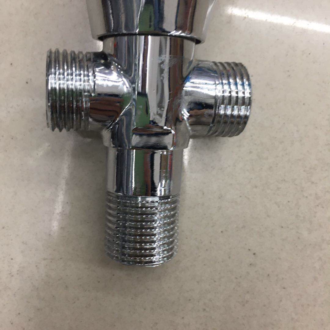 4-way three-way Angle valve with one inlet and two outlets, electroplated thickened multi-functional, double-sided water outlet triangular valve and stop valve, double water outlet Specification image