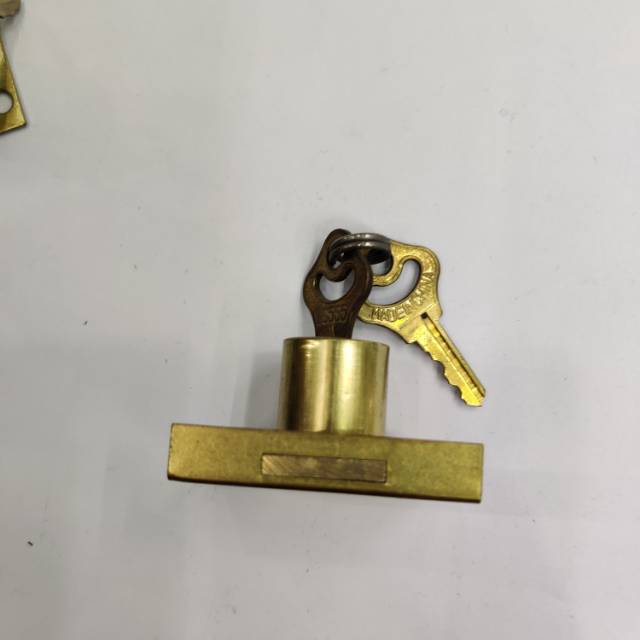 Cabinet door lock drawer lock chrome-plated foursquare atomic copper atomic key anti-shear anti-theft lock thumbnail