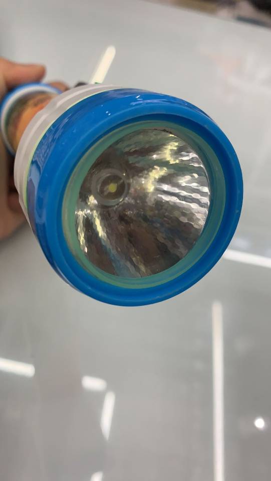 led small flashlight for home use Specification image