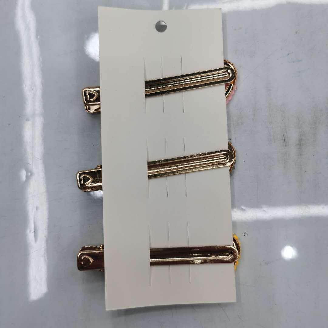 Korean-style fashionable and versatile girl's heart-shaped hair clip and crystal bead headband Specification image