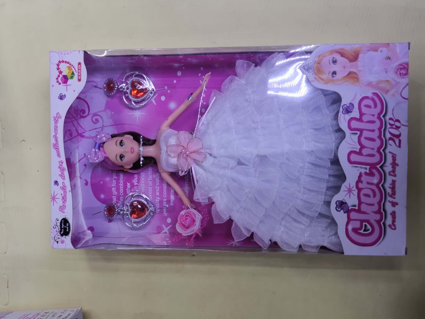 仿真洋娃娃芭比公主女孩单个娃娃玩具大礼盒婚纱裙公主图