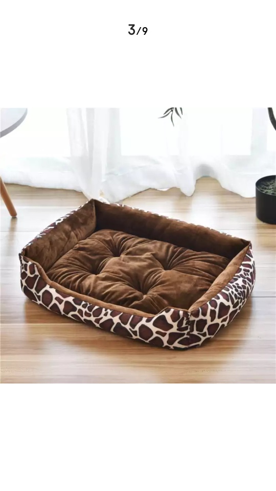 A simple and plain style pet bed with thickened edges details Picture