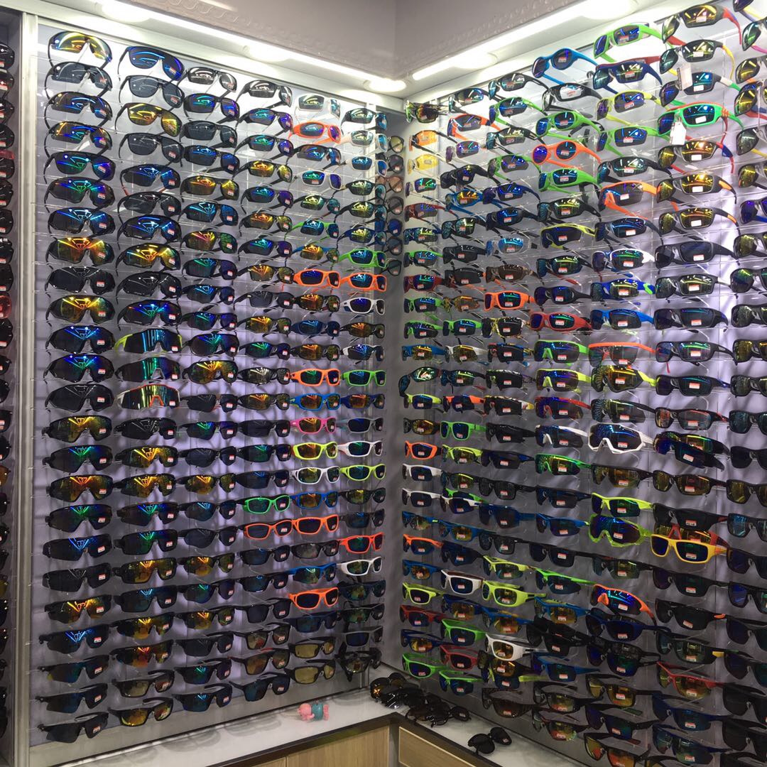 Taizhou Chenxi Eyewear Factory describe pic - 1