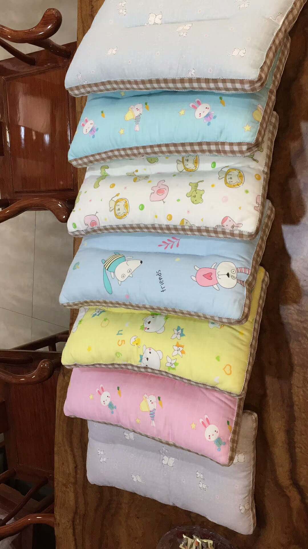 Children's Washed Cotton Pillow Detail