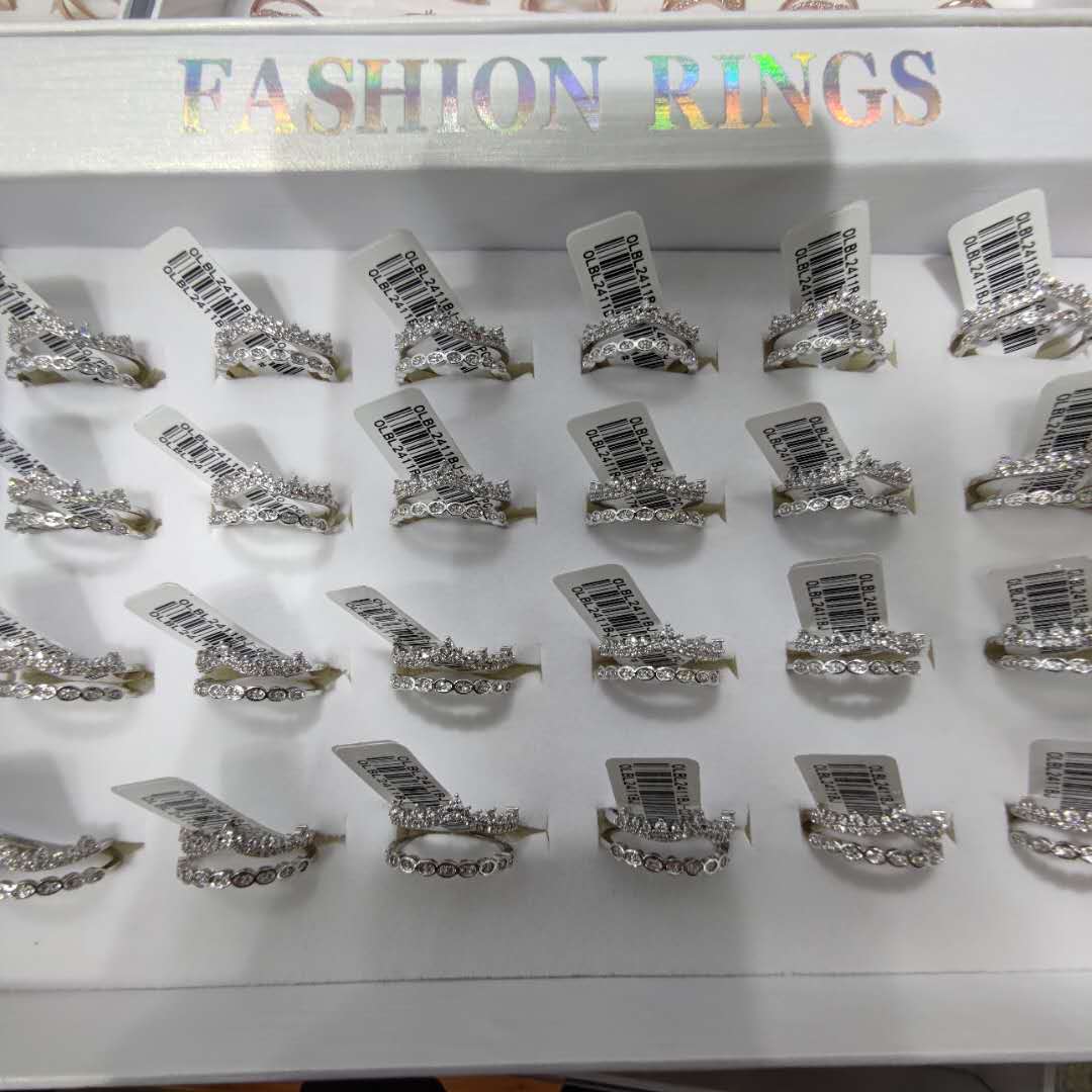 Boutique fashion best-selling ring women set zirconium unique crown modeling high sense of ring ring thumbnail