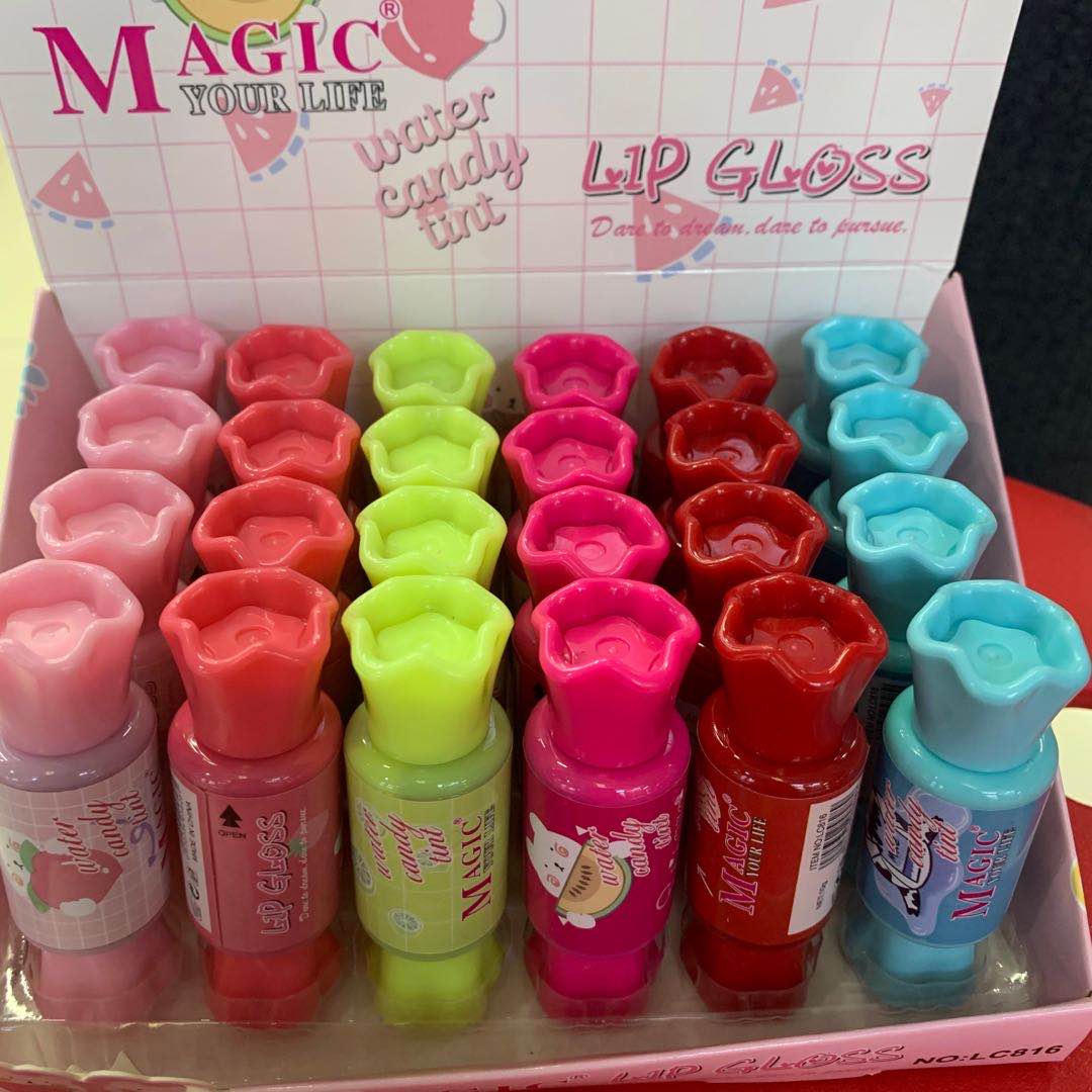 厂家直销可爱糖果儿童学生口红水唇膏持久不掉色