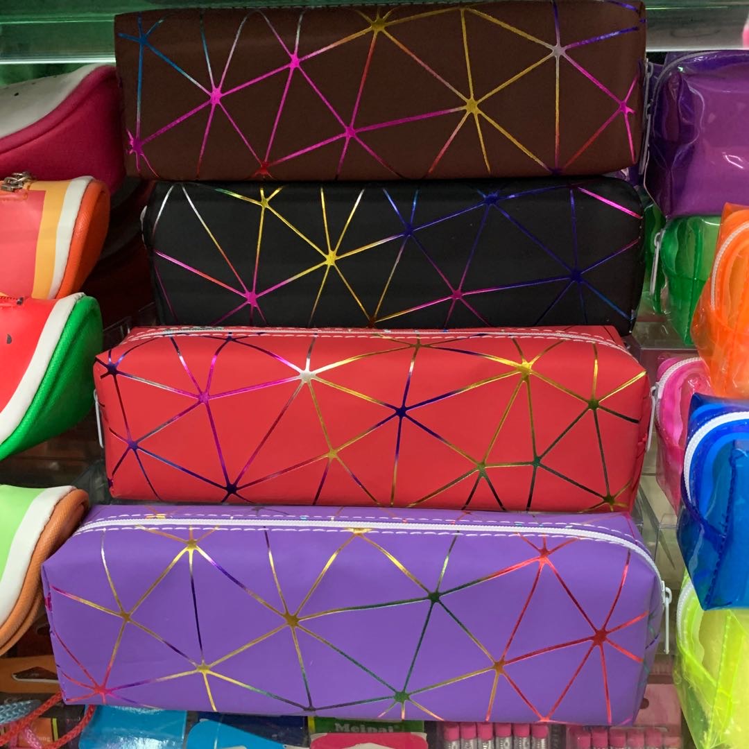 时尚设计不规则条纹文具袋拉链款