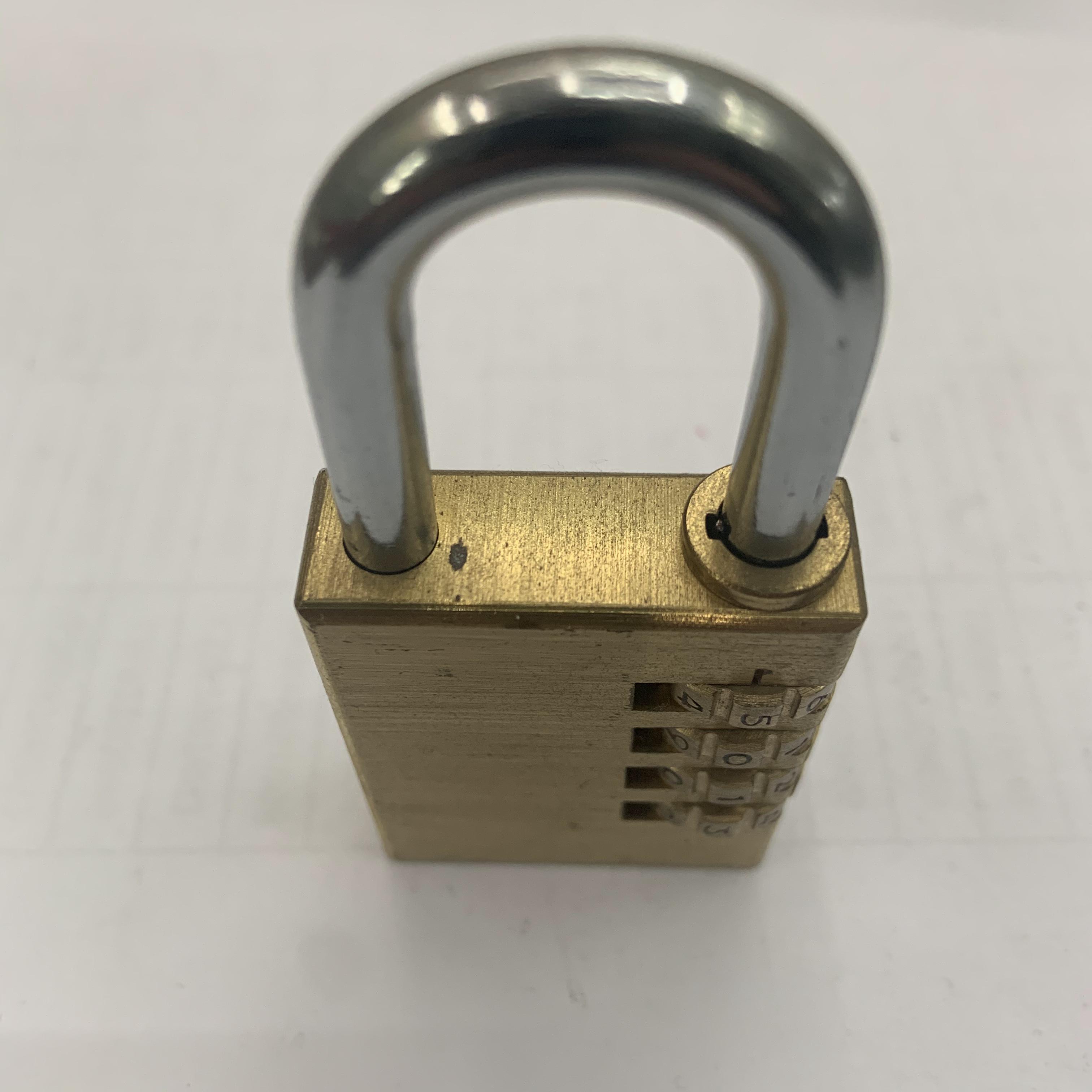 Pure copper old-fashioned padlock, household dormitory cabinet door lock, outdoor waterproof and rust-proof small lock head, warehouse door extended lock details Picture