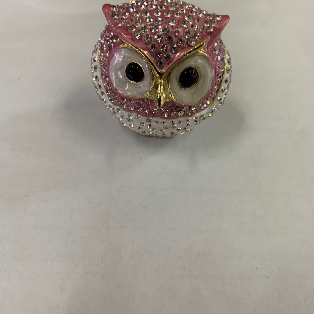 Handmade models, metal models, alloy models, handicrafts, ornaments, decorative owls, pink Specification image