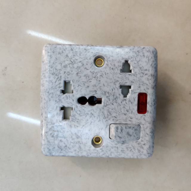 Open and close the wall, open and closed, dark installed, multimedia TV socket, five-hole socket for electrical equipment