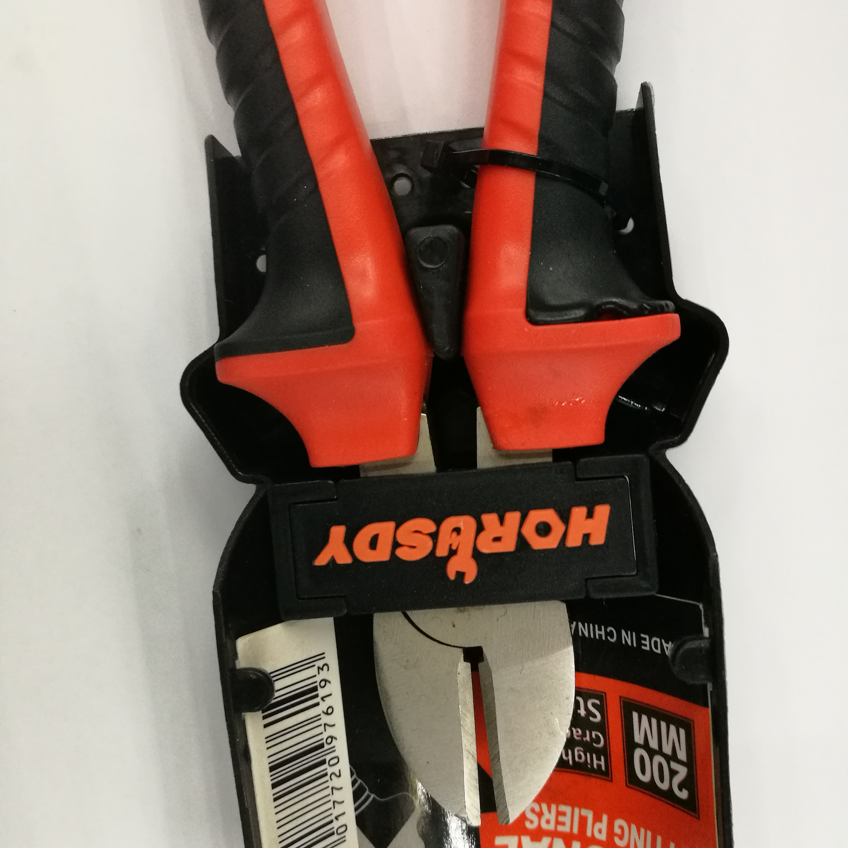 Wholesale of high-precision steel and plastic handle diagonal pliers in Jiangsu Specification image