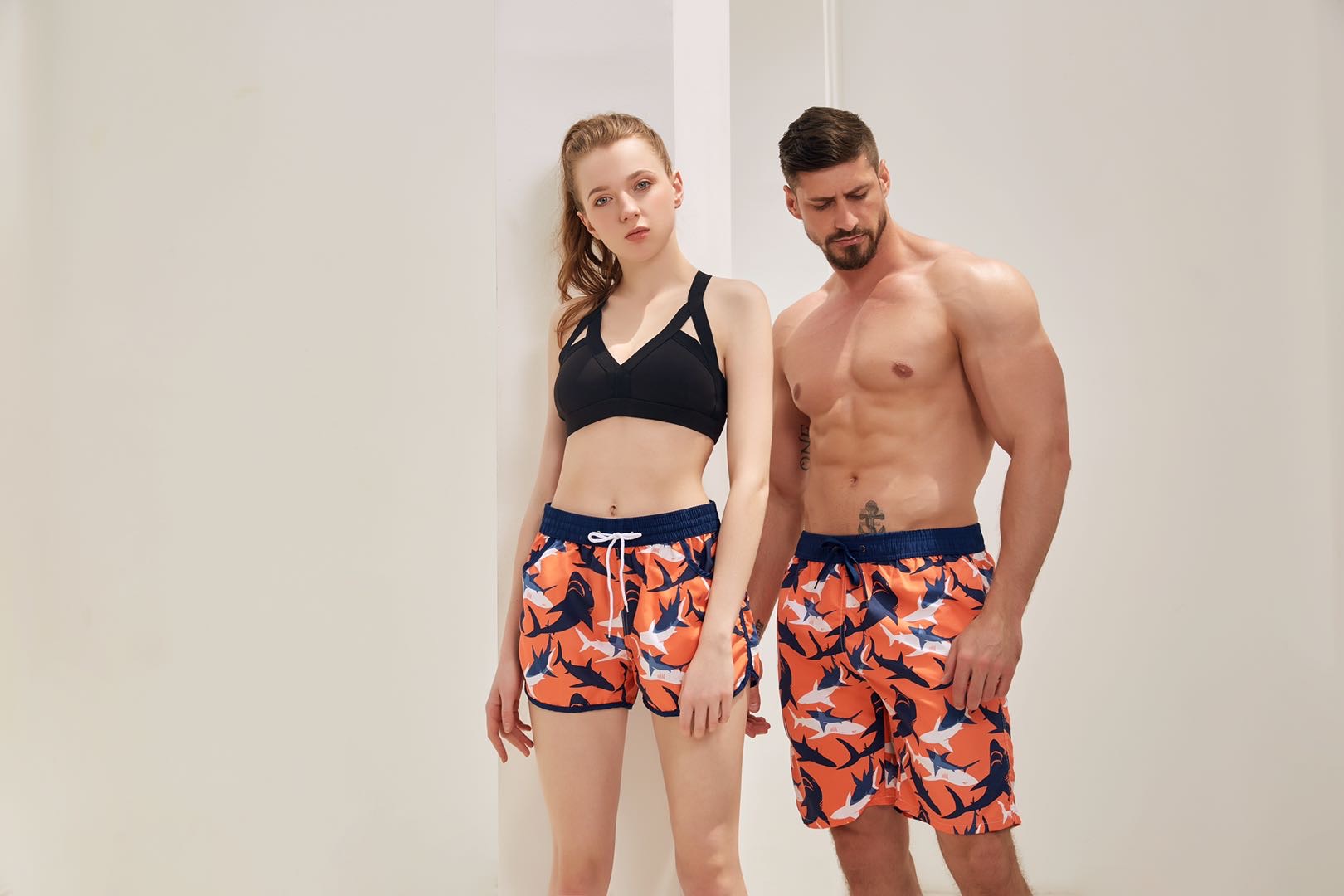 Single-color polyester peach skin fleece tropical ocean couple beach pants Specification image
