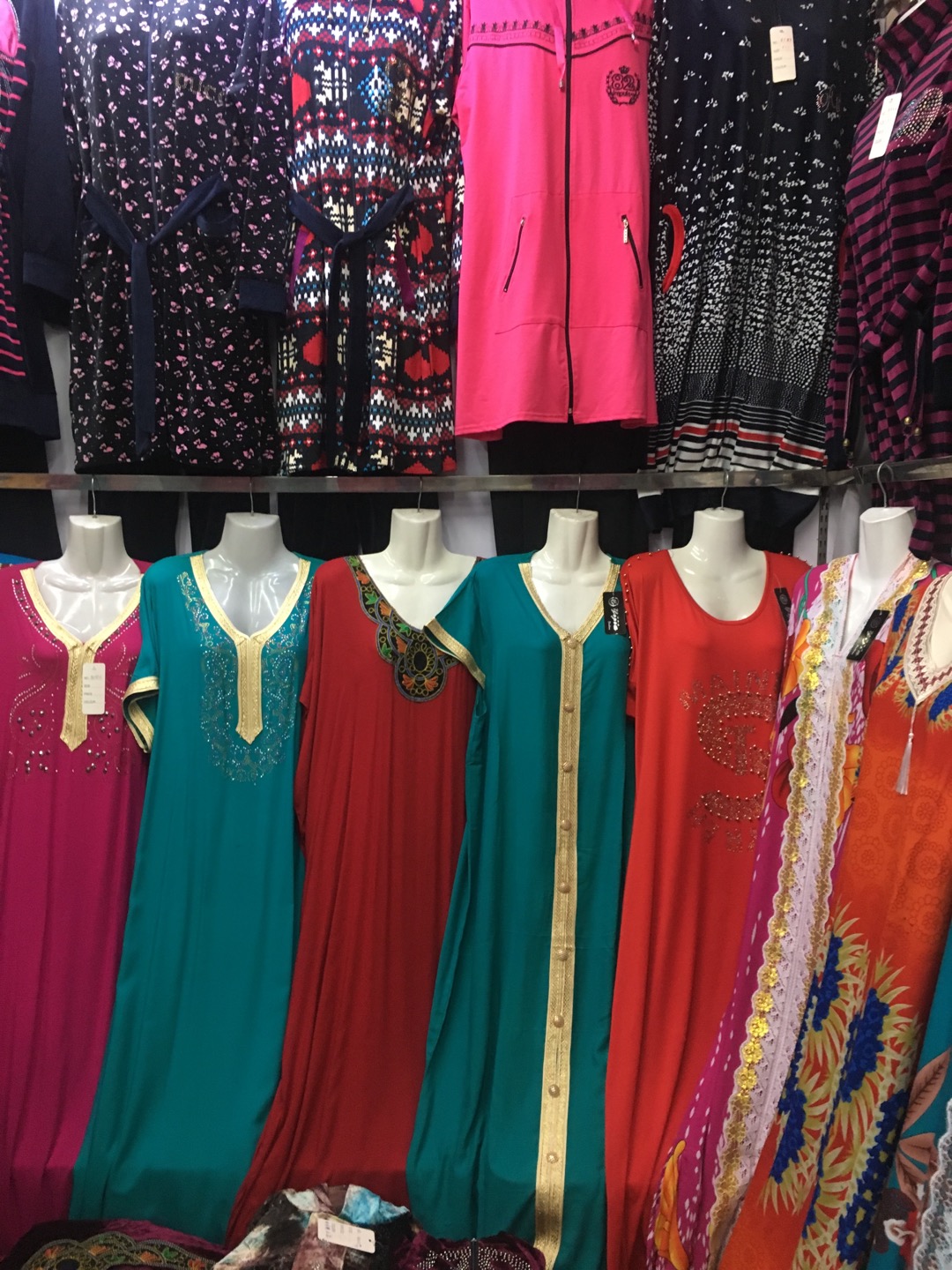 Honor Clothing describe pic - 1