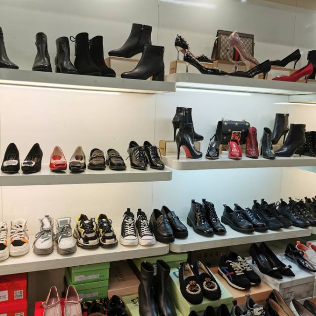 Frika famous shoes describe pic - 3