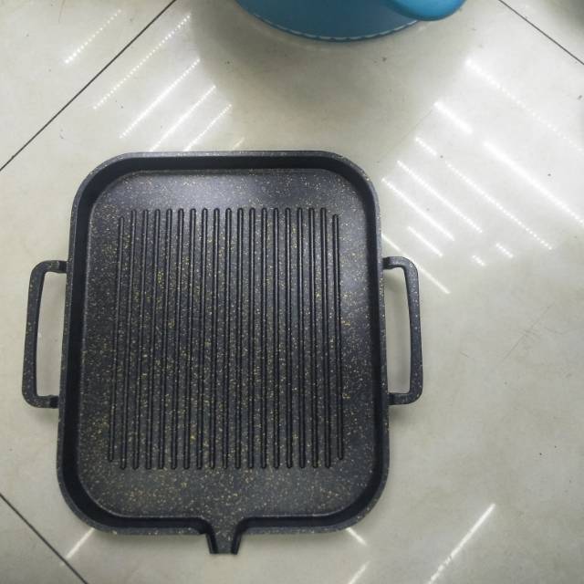 Induction cooker baking tray, Korean-style tourmaline baking tray, household non-stick smokeless barbecue pot, commercial teppanyaki barbecue plate