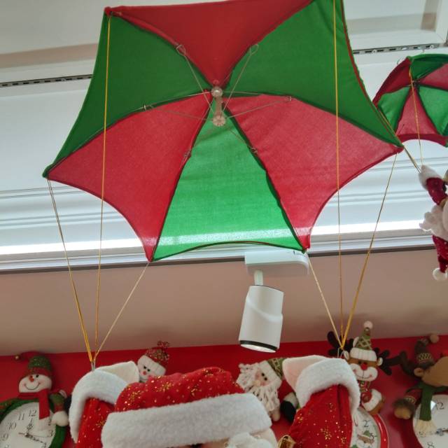 Skydiving series Santa Claus doll toy decorations details Picture