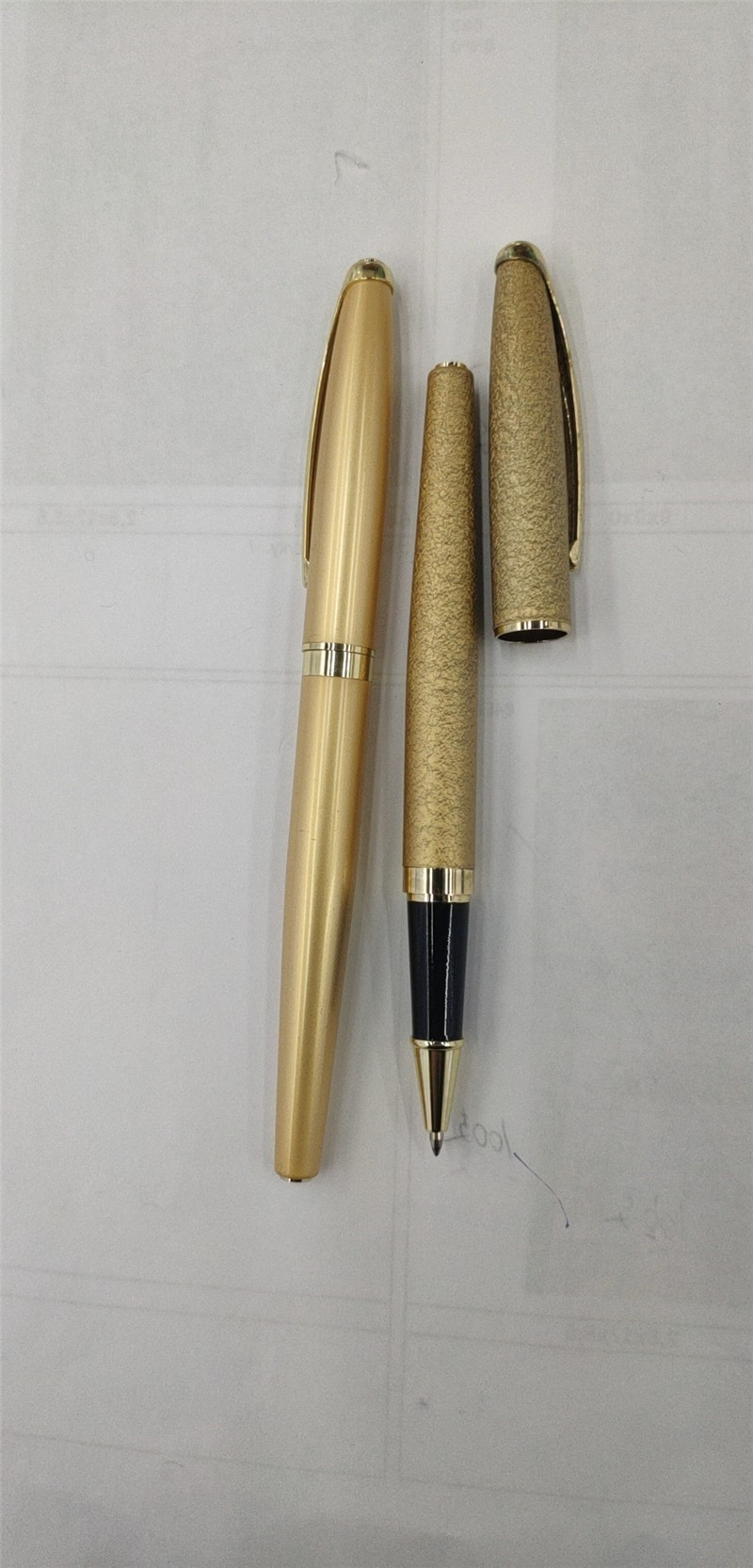 قلم توقيع للأعمال التجارية بمناسبة الأعياد المعدنية Specification image