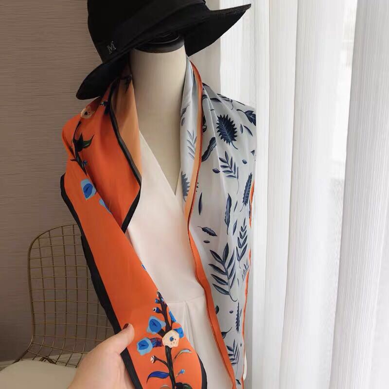 Spring And Autumn Elegant Diamond Scarf Multi-Functional Long Scarf For Women details Picture