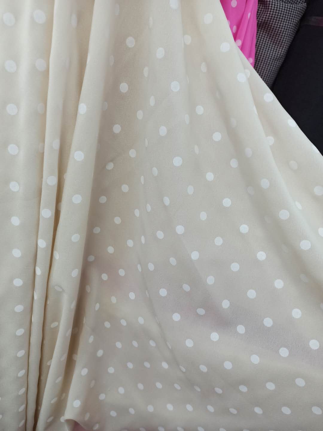 Four-Sided Printing Fabric In Stock Specification drawing