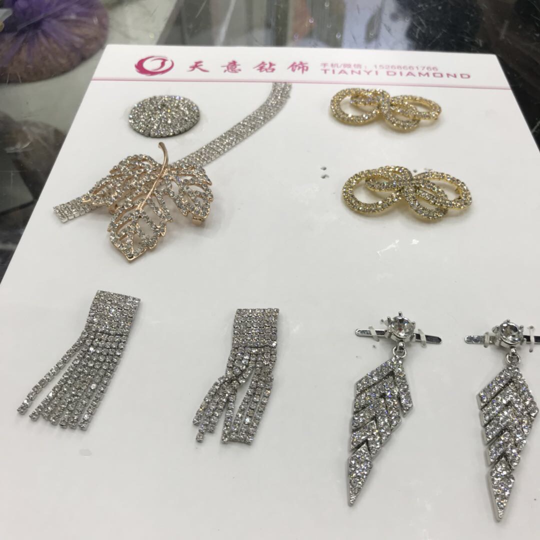 衣饰贴钻闪闪发亮可装饰服装辅料