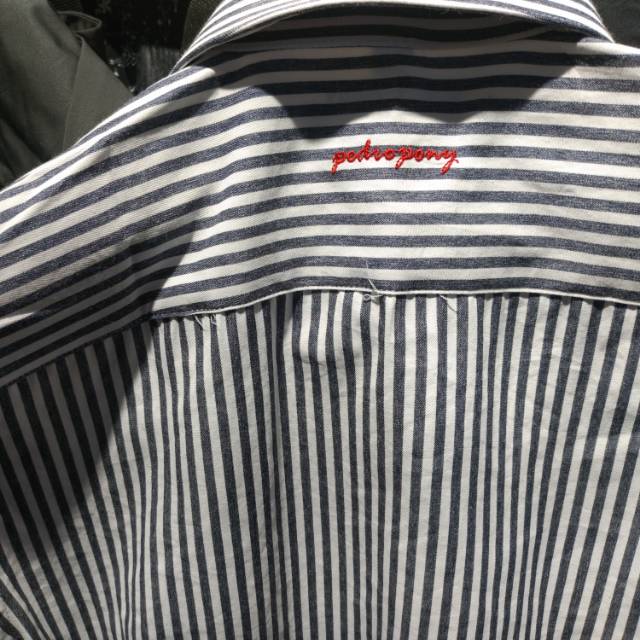 Vertical striped men's casual shirt Specification image
