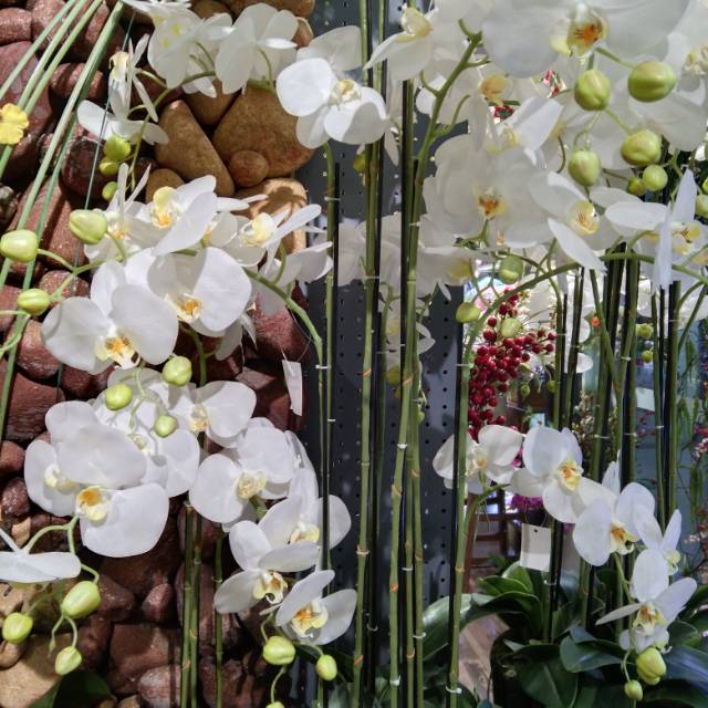 Butterfly flower belt fruit simulation flower decoration, garden pvc plastic, pollution-free, thick density Butterfly flower belt fruit simulation flower decoration, garden pvc plastic, pollution-free, thick density