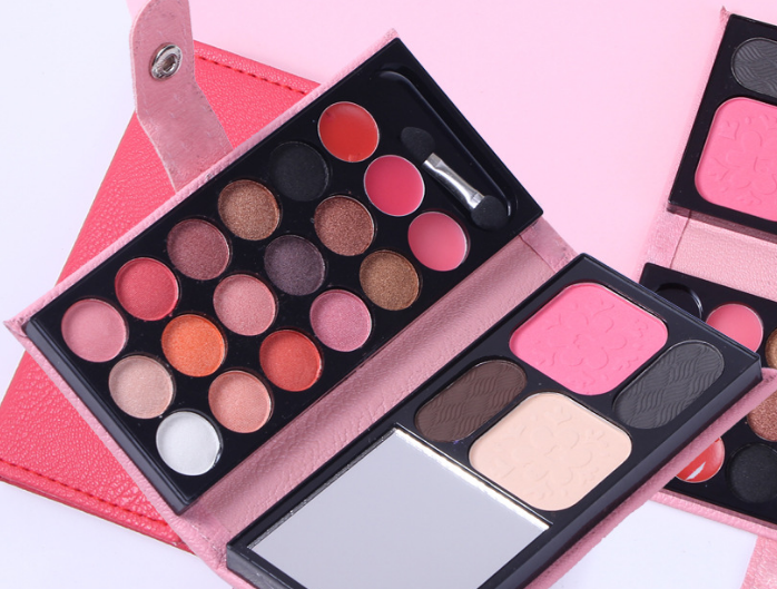 Eye shadow tray 22 color leather bag eye shadow set Blush Powder nude makeup Earth color makeup thumbnail