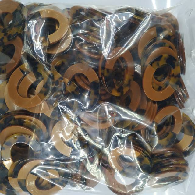 New Acrylic Acetate Ear Accessories
