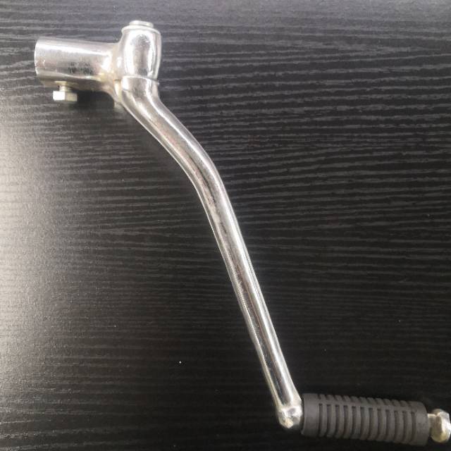 There are various styles of motorcycle starting rods to choose from